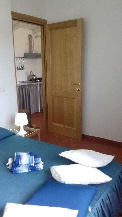 فندق سانتا تيريزا غالّورافي  Agriturismo La Valletta المظهر الخارجي الصورة